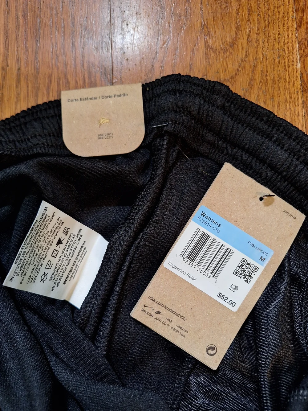 NWT Nike Academy Women's Dri-FIT Soccer Pants Size Medium